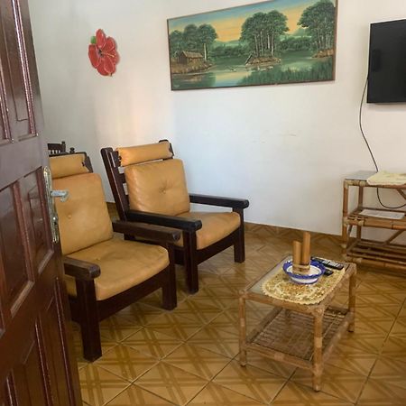 Casa Com Piscina Itanhaem Villa Buitenkant foto